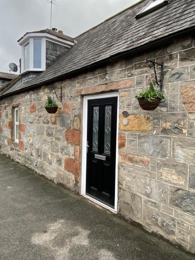 Islas Cottage, A Home In The Heart Of Speyside ダフタウン エクステリア 写真