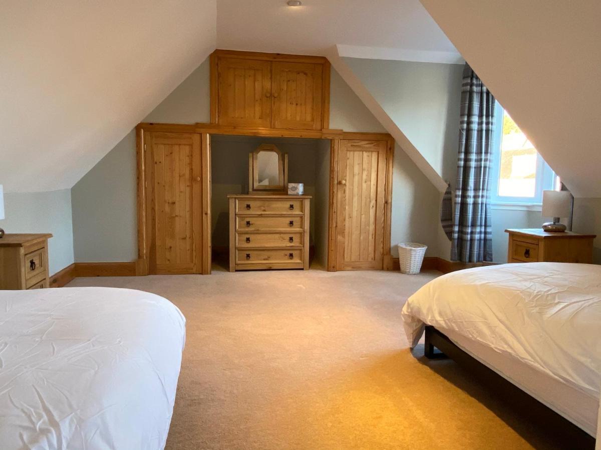 Islas Cottage, A Home In The Heart Of Speyside ダフタウン エクステリア 写真